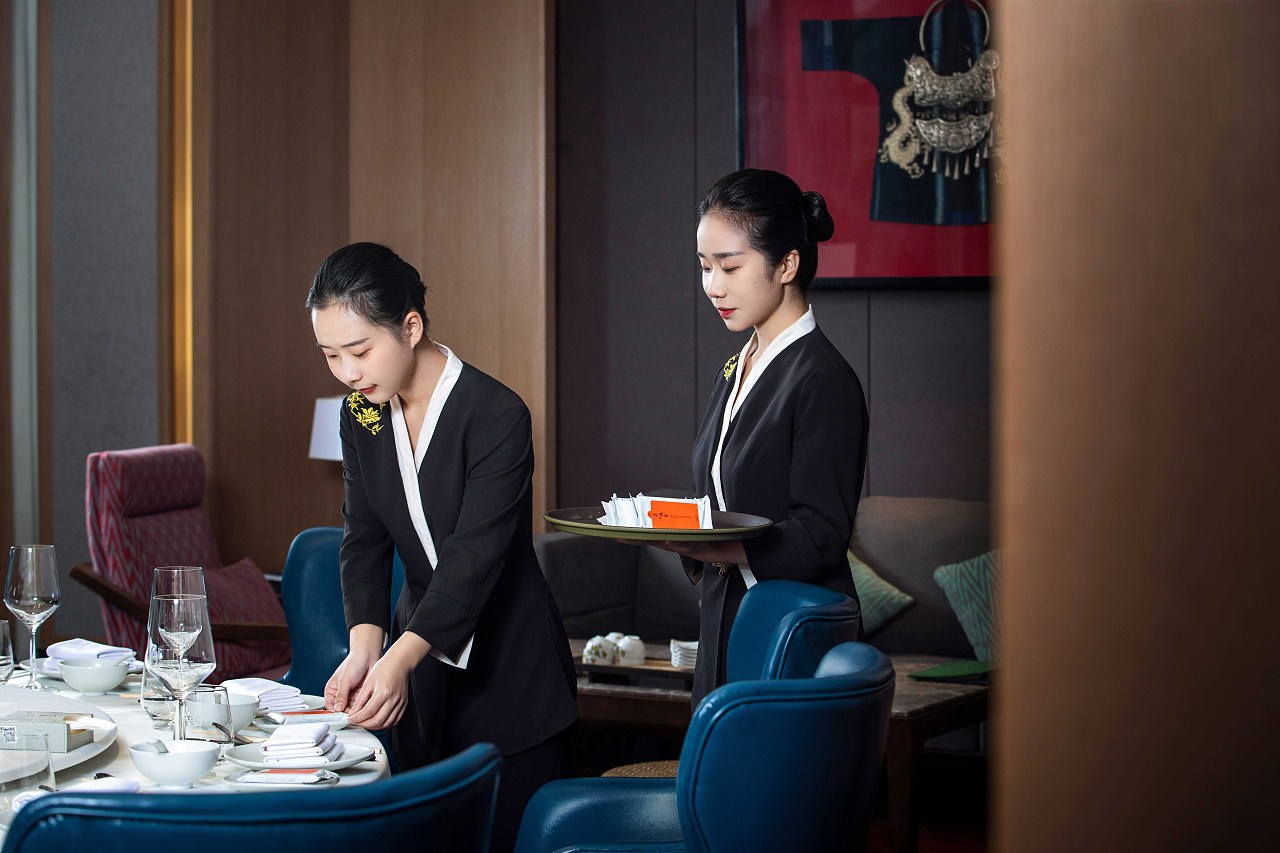 光影與聲韻的共鳴 探索餐飲服務攝影在天然臺1908的錄音藝術之旅